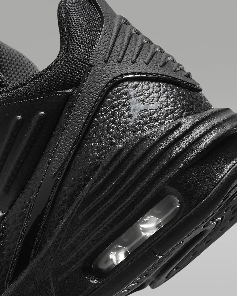 Chaussure Jordan Max Aura 5 pour ado. Nike CA